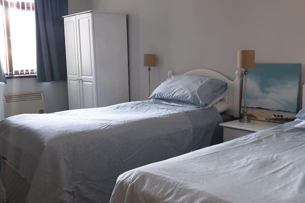 Seafront Apartment, Ground Floor, Free Parking Newcastle  Ngoại thất bức ảnh